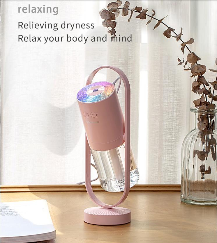 Magical humidifier with light effects